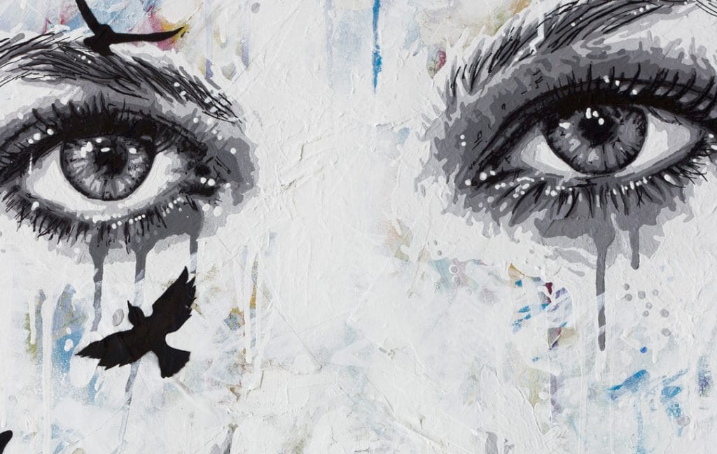 karlie kloss painting close up of her eyes
